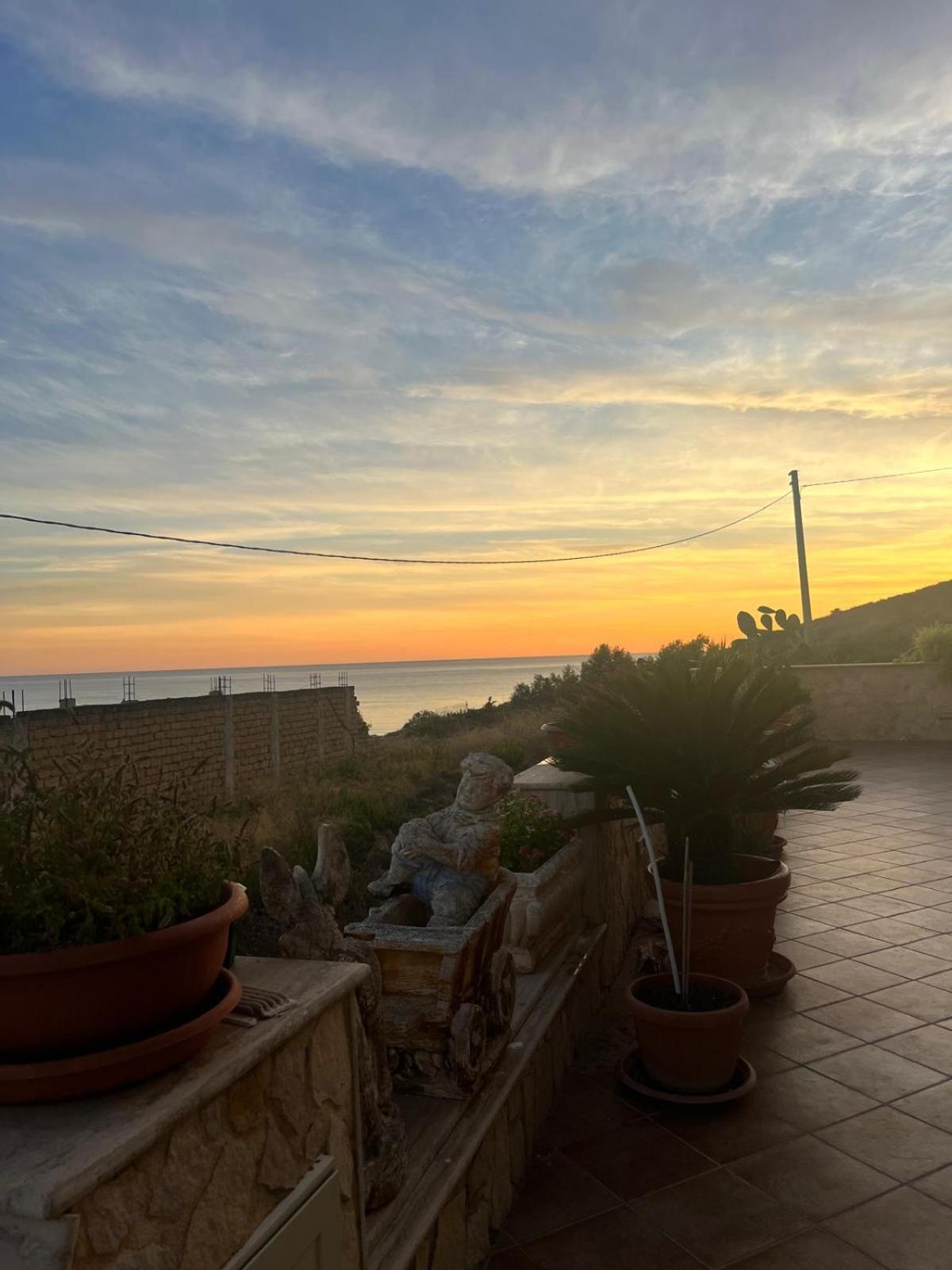 Bed and Breakfast Al Faro Realmonte Exterior foto
